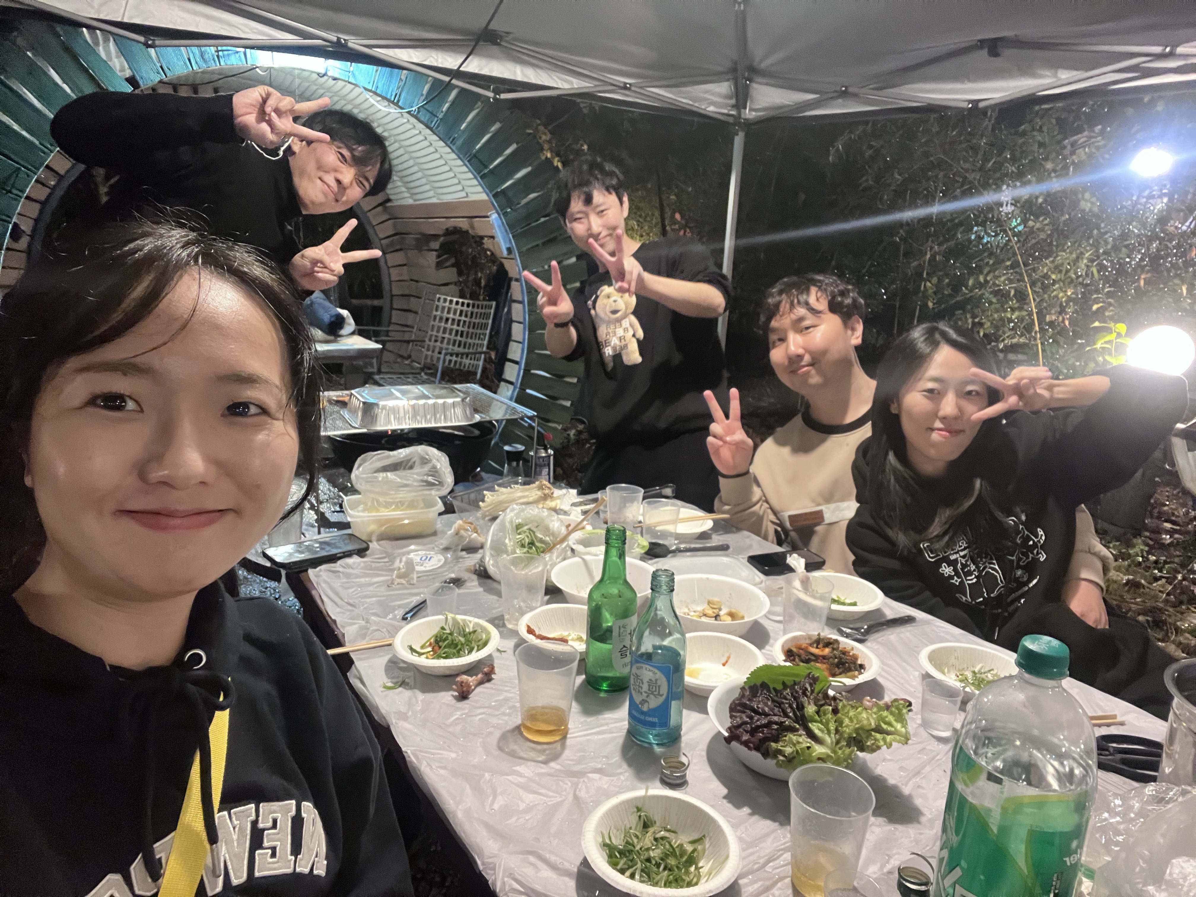 바베큐 파티 단체사진 두 번째